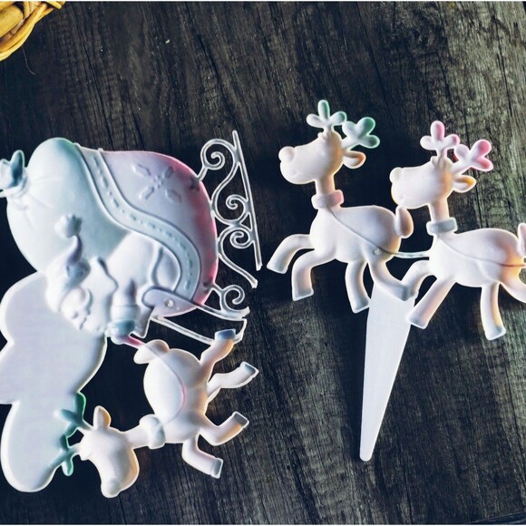 2 Vintage Christmas Santa Reindeer JCNY Plastic Planter tabletop Decorations - Picture 11 of 12